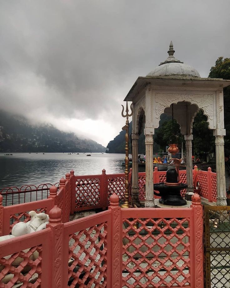 LostTemple7's tweet photo. Somewhere in Nainital ...🔱 https://t.co/h42BblPfLj