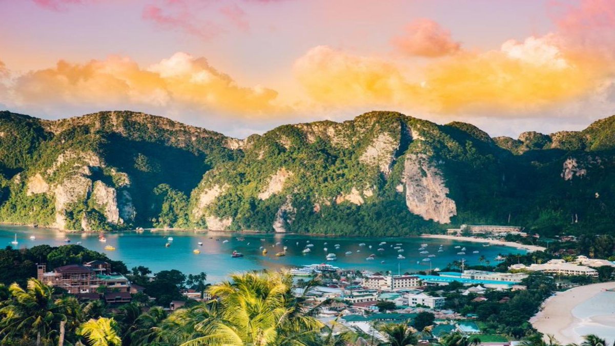 Yesterday's #WhereTaken Puzzle 183 answer was THAILAND

Common first guesses:
THAILAND, CROATIA

The most common incorrect guess: CROATIA

1️⃣ 🟦🟦 15%
2️⃣ 🟦🟦🟦 21%
3️⃣ 🟦🟦🟦 18%
4️⃣ 🟦🟦 14%
5️⃣ 🟦🟦 11%
6️⃣ 🟦🟦 7%
❌ 🟦🟦 13%

wheretaken.teuteuf.fr