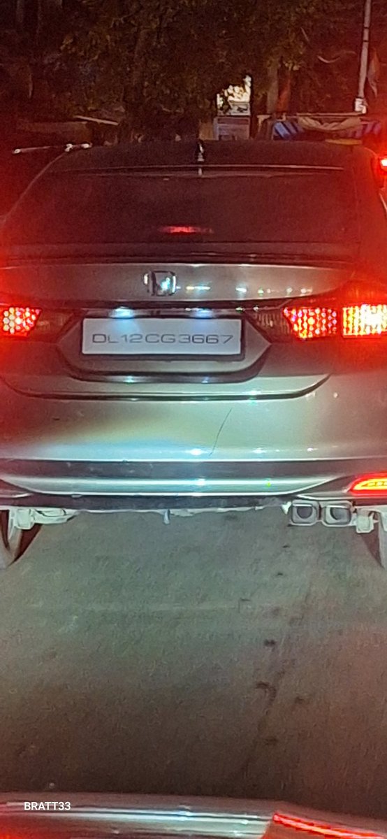 bratt1985's tweet photo. @TrafficGGM @DelhiTrafficPol 
Sir is this valid, can we also get this no plate for our vehicles.
Dated 8/29, time 8.30 pm, jail road gurgaon.
@DC_Gurugram @gurgaonpolice https://t.co/KD2aWKxXex