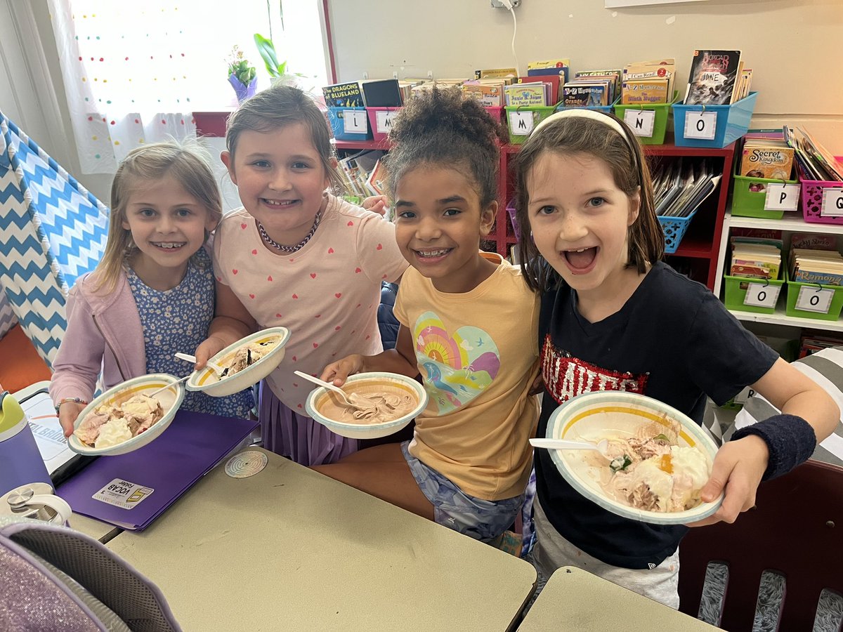 Hannah Moses tweet media