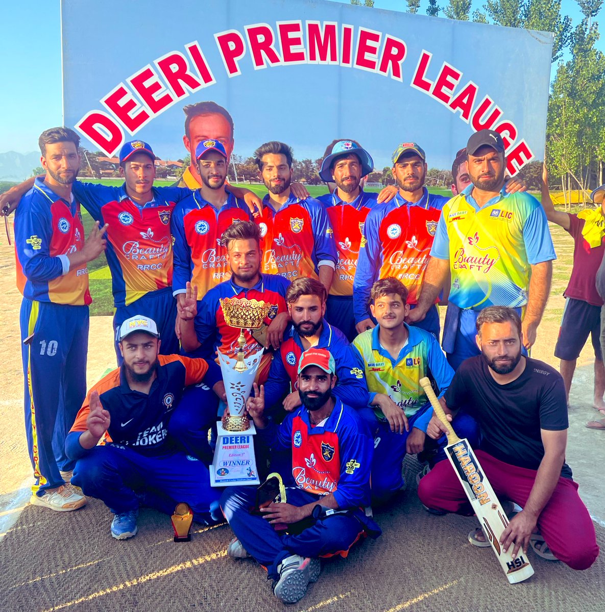RumareshiClub's tweet photo. Ruma Reshi Cricket Club lift the title of Deeri Primier League, They defeated MYCC Murran in the Finals of DPL 2023.

#IshfaqBhat was the man who was declared man of the match and #AadilNabi was declared game changer of the match. RRCC doing wonders in all Corners of the district https://t.co/3bIjRDMJO2
