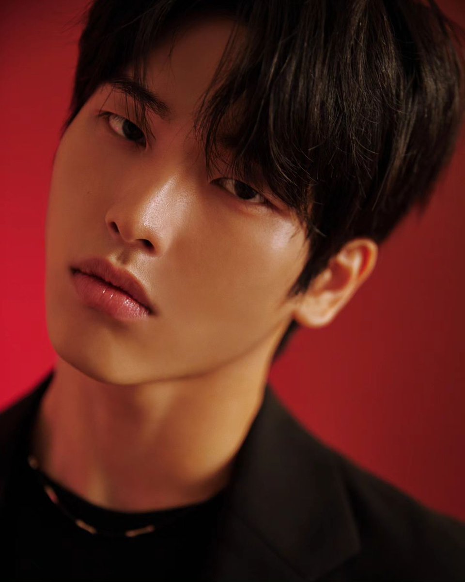 OnleeBrasil's tweet photo. [🐶] Sejam bem vindos à ONLEE Brasil, fanbase brasileira e fonte de informações dedicada a Lee Seunghwan.

#이승환 #LEESEUNGHWAN #ONLEE #온리 https://t.co/Fta6fZksS4