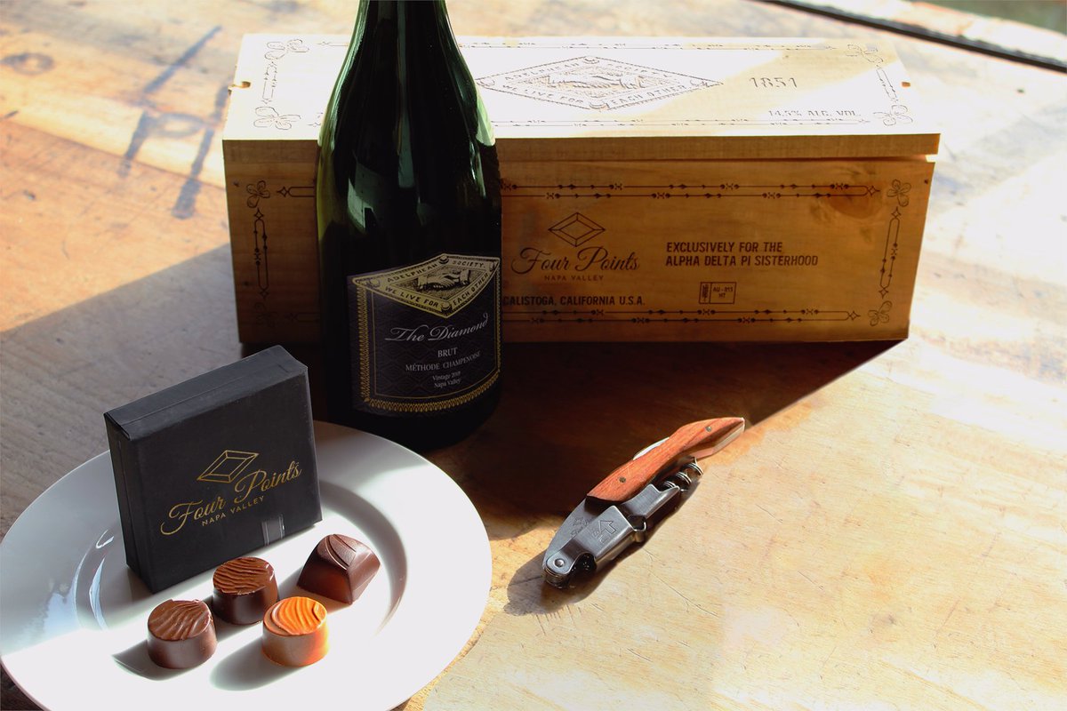 FourPointsNapa's tweet image. Indulge in our handcrafted Belgian truffles, included in our wine gift sets straight from Napa Valley. A taste of luxury in every bite. Explore our gift shop at the link in our bio.

#FourPointsNapaValley #BeTheFirst #AlphaDeltaPi #ADPiAlumnae #ADPi @AlphaDeltaPi