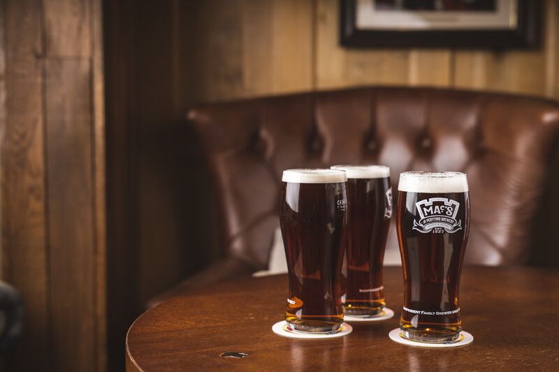 FrenchandJupps's tweet photo. Great to see our friends @McMullens_pubs in @CAMRA_Official #PintsOfView celebrating 190 Years of AK which can be traced to 1833! Brewed with pale, crystal and chocolate #Malt the 3.7 ABV #CaskAle includes #GoldingsHops adding a bitter finish. Read more: https://t.co/8iHuno496F https://t.co/1HuLrYHtqG