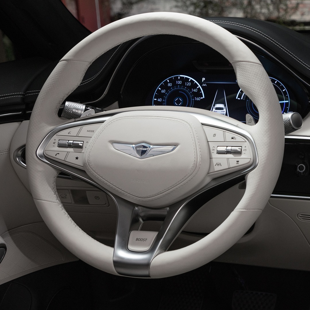GenesisofWC's tweet photo. Equipped for luxury and engineered to exhilarate #ElectrifiedGV70 @GenesisUSA 🏁 

#genesisusa #gv70 #keepbeginning #luxury #ev #suv #dreamcar #lifestyle #carsofinstagram #cars #goals #luxurycars https://t.co/WK1vbyzn5P
