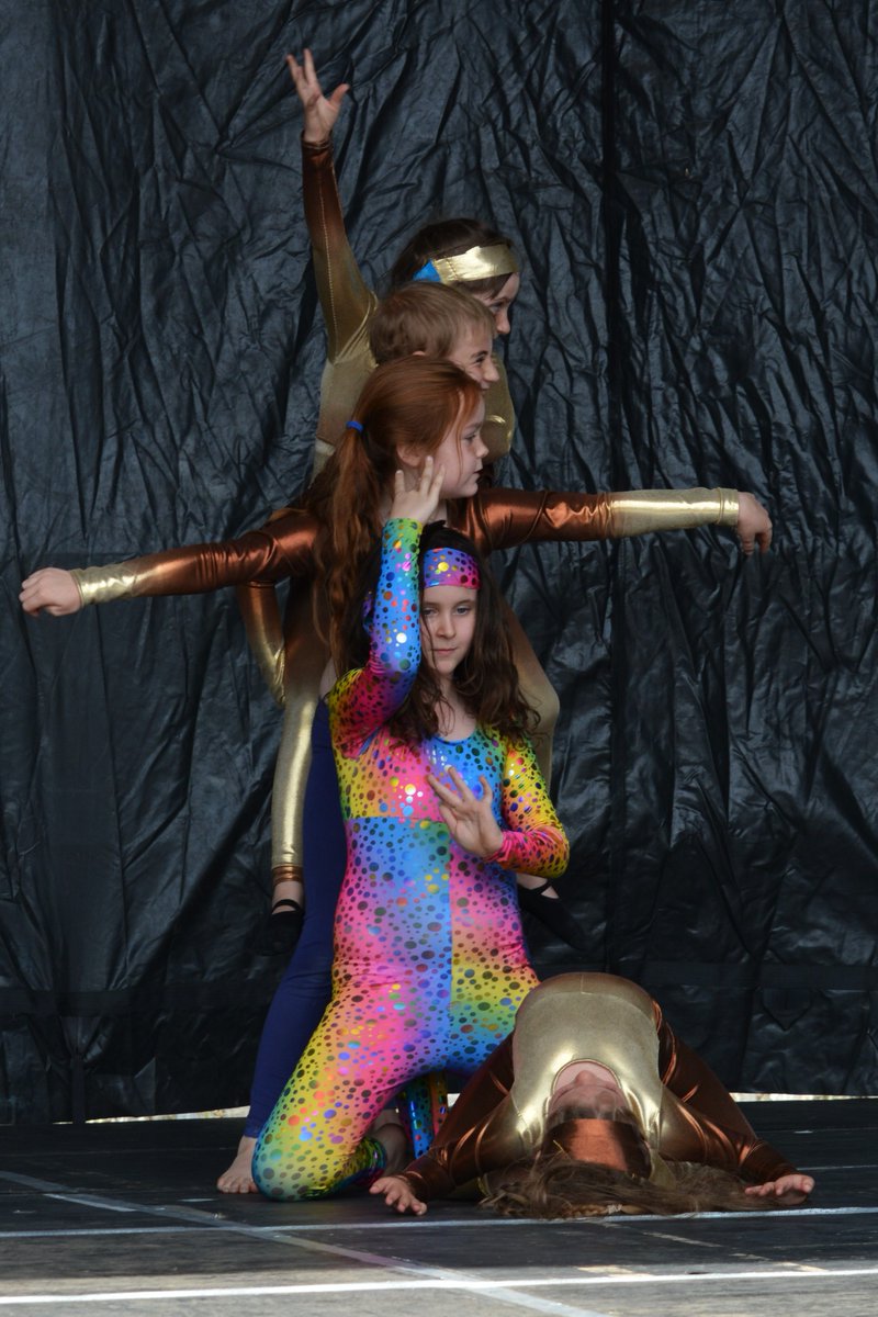 MagicMovesDance tweet picture