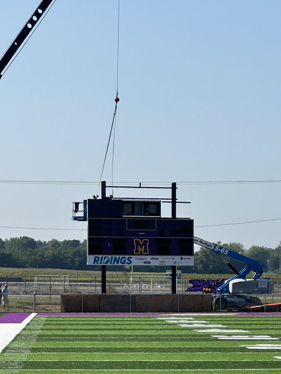 SagesAthletics's tweet photo. The final facility updates are underway for the @SagesFootball home opener!
Thank you @MonticelloFFA @MonticelloCUSD Maintenance Staff and @RickRidingsFord for the continued support of Sages Athletics! #TeamEffort #FootballMums #NewScoreboard #NewSoundSystem #TurfField #GoSages https://t.co/B7bejIZlu6