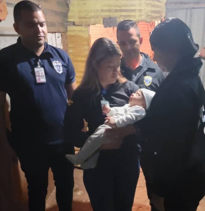 #Sucesos | Una mujer simuló el rapto de su hijo para llamar la atención de su expareja #29Ago bitly.ws/TpZg