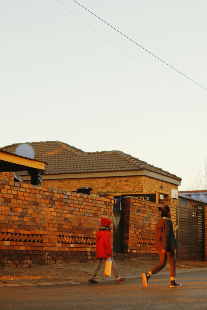ItuTHEgod's tweet photo. I don’t want what I chase, I want what I attract. 🤞🏿

[Shot in Soweto] https://t.co/NZfUgpU2AN