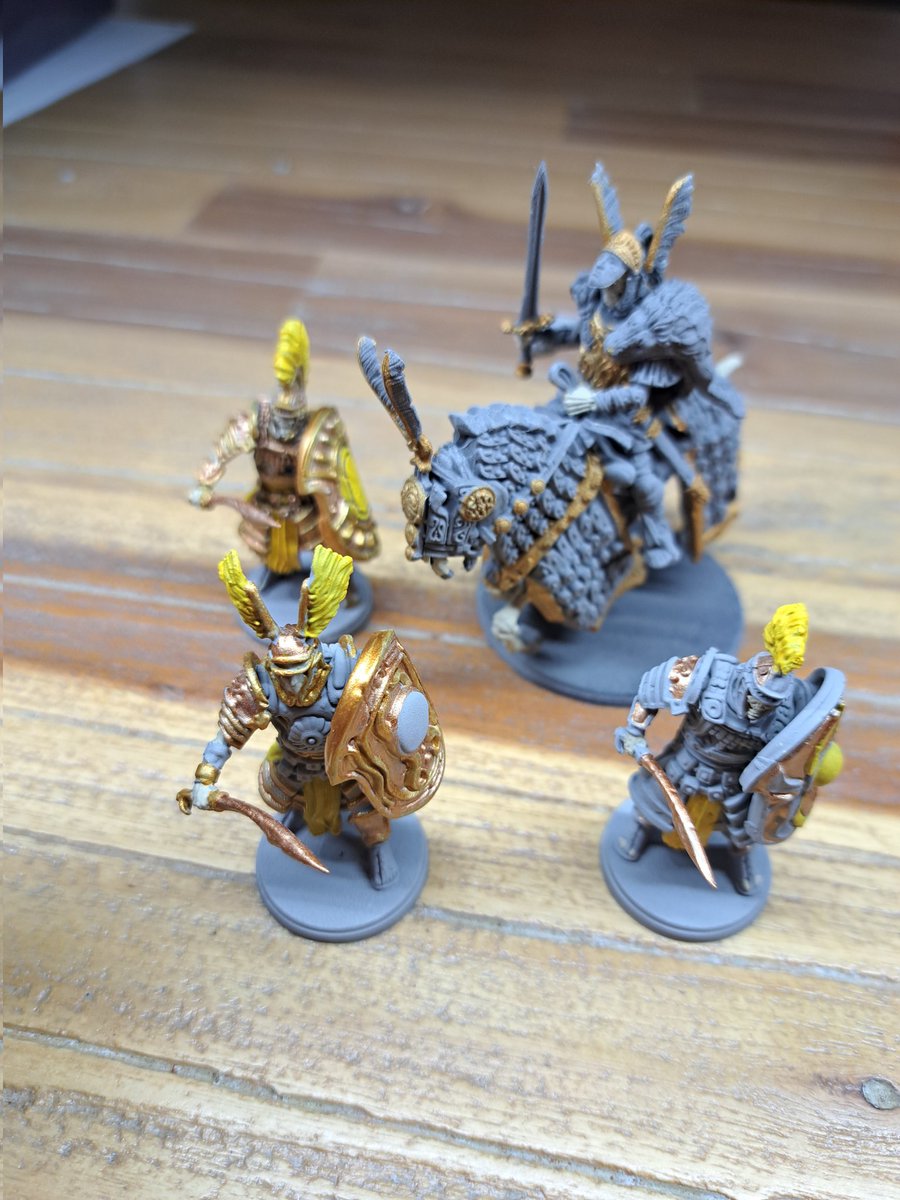 edhjeu's tweet photo. It's been a while but hete is a progress update on #HazliasWrath ! Very happy with the colour theme so far! Painting all the #firstblood units before moving on to the #TLAOK army!

Models: @PBWargames Old dominion preatorian guards and Mounted strategos 

#coloursofconquest https://t.co/GtDlnHZg8n