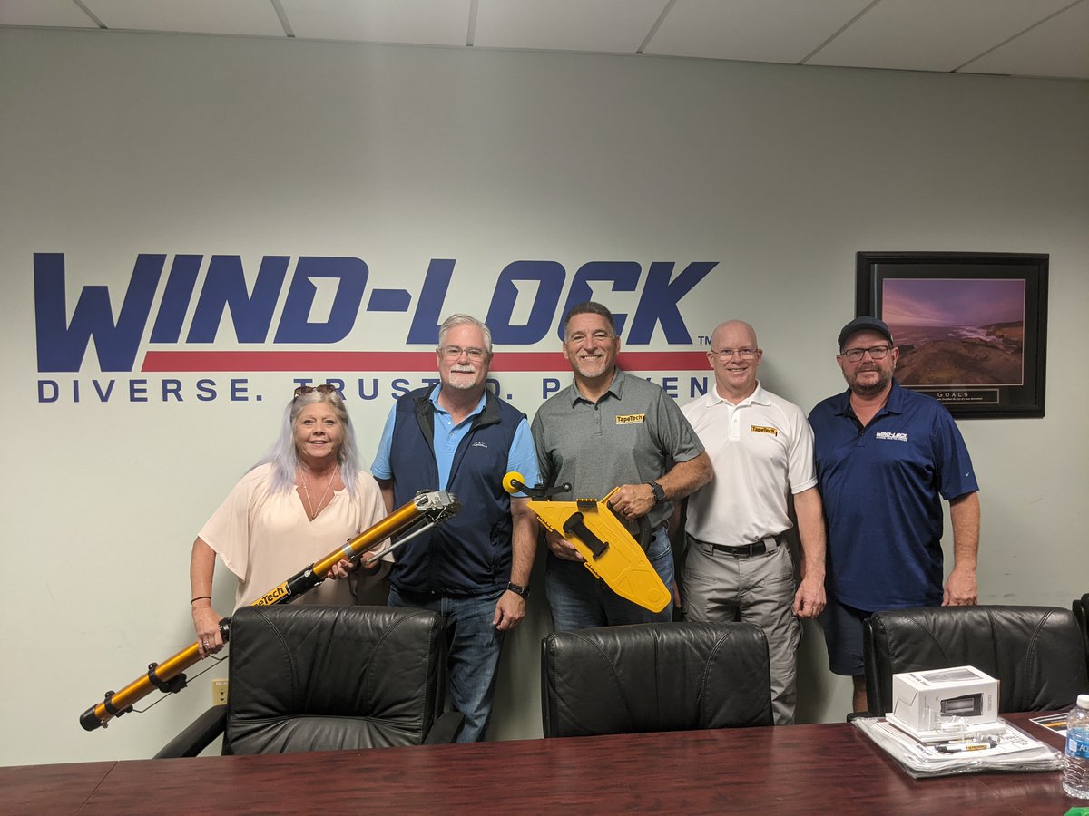 windlock's tweet photo. Thank you @TapeTechTools for the extremely informative training last week!
Check out their products here, including their newest MudDog banjo:
https://t.co/lYevrgOYYL
#TapeTech #Muddog #Windlock #Drywall #Drywalllife #Drywaller #Contractor #Mud #Construction https://t.co/rGOn1Fn0gE