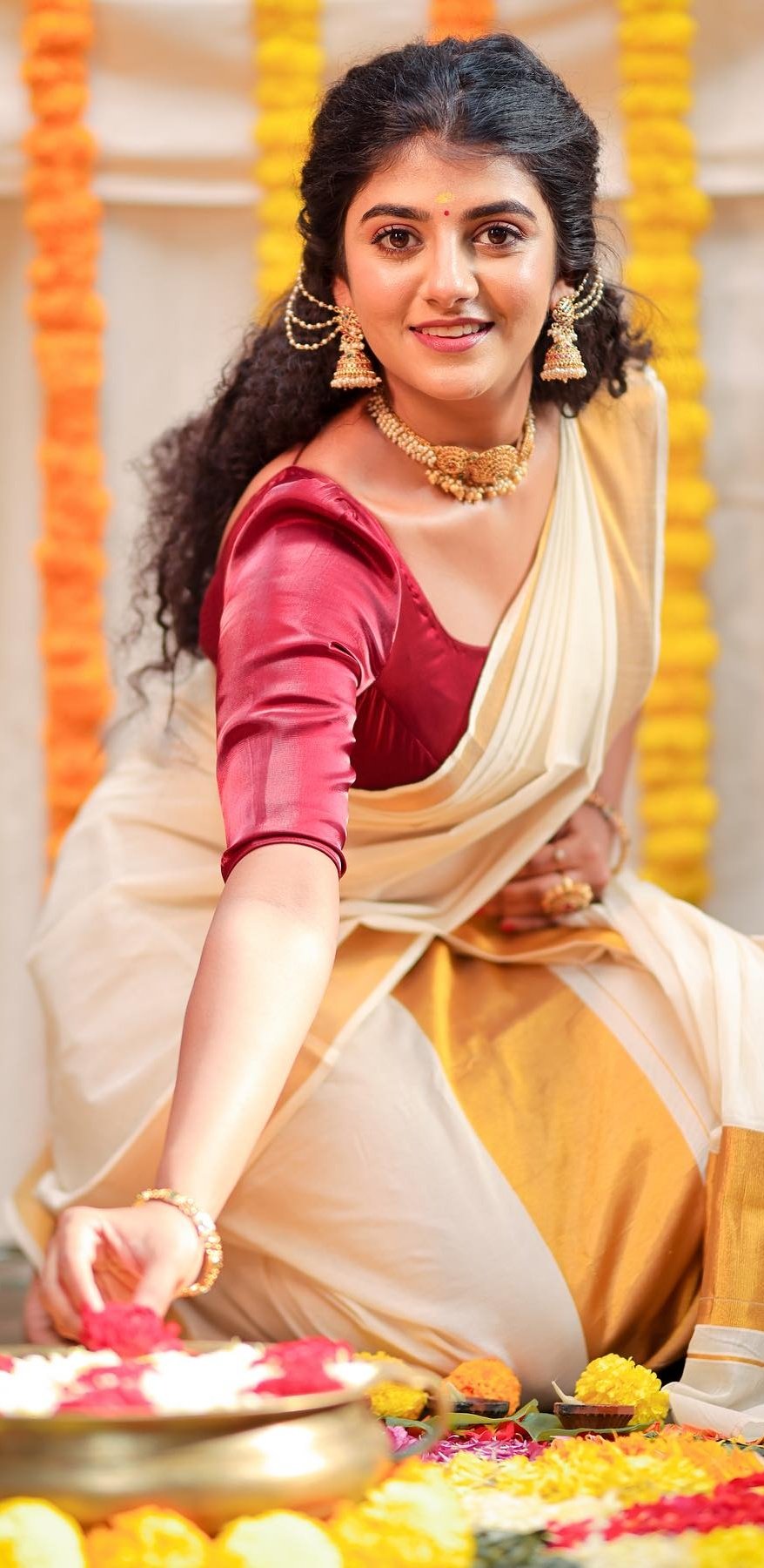 F4tYv4FW4AAH-9d?format=jpg&name=large