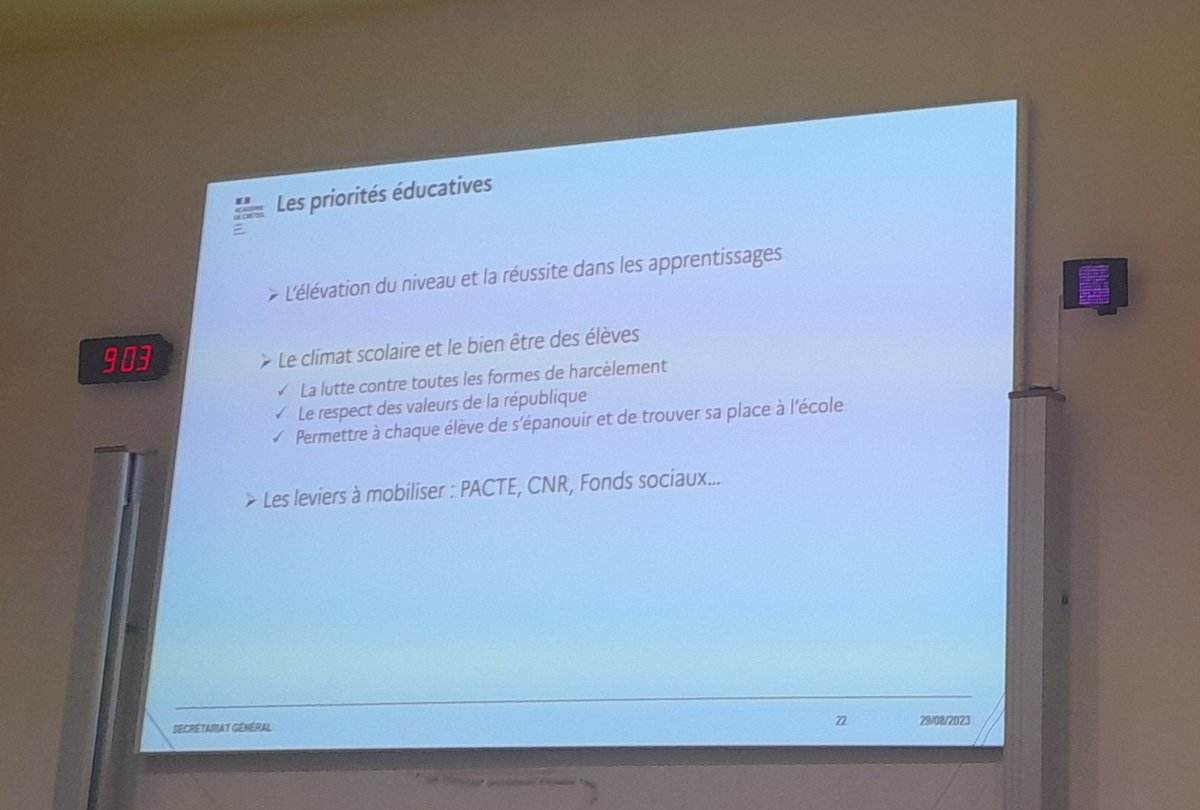 Réunion de rentrée des perdirs de <a href="/AcCreteil/">Académie de Créteil</a>. Présentation des priorités de la rentrée 2023 par la nouvelle rectrice. Intervention de <a href="/RadouaneMhamdi/">Radouane M'Hamdi</a> du <a href="/CreteilSnpden/">SNPDEN Créteil</a>