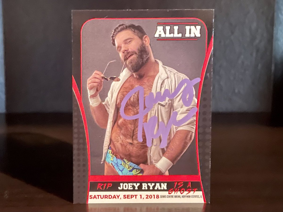 AewCard's tweet photo. I’m not exactly proud of this specific addition to the collection 🙄 but…
I am very proud to say I only need 7 more cards signed ✍️ and I will own a fully autographed 2018 #ALLIN Trading Card Set 🔥 😁 🔥
#WrestlingCards #TradingCards #ROH #AEW #JoeyRyan #TheHobby https://t.co/WSPo6hMH9o