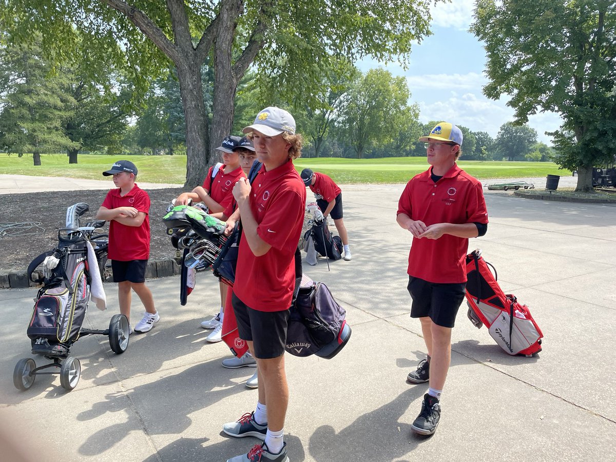 JV getting ready to tee off at Duck Creek against Central.  Defending medalist <a href="/MaxHuntley6/">Max Huntley</a> ready to see if he can do it again. Good competition for him, so follow along for updates!