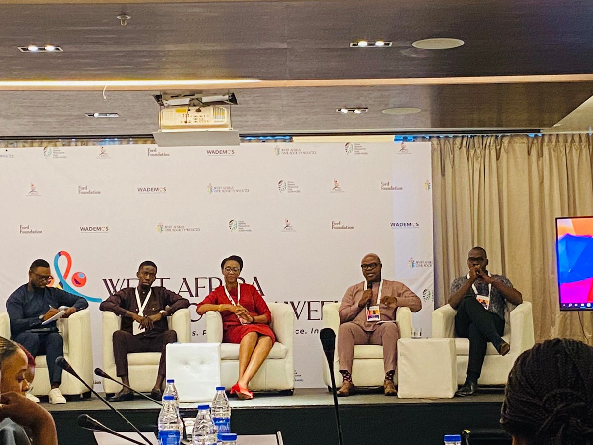 penplusbytes's tweet photo. Our Executive Director, Jerry Sam joins the panel discussion on emerging issues around building digital capacity of community-based organization and grassroots mobilization in Africa at the West Africa Civil Society Week happening in Lagos, Nigeria.

#WACSW23 #Penplusbytes https://t.co/pIVYpGY2YY