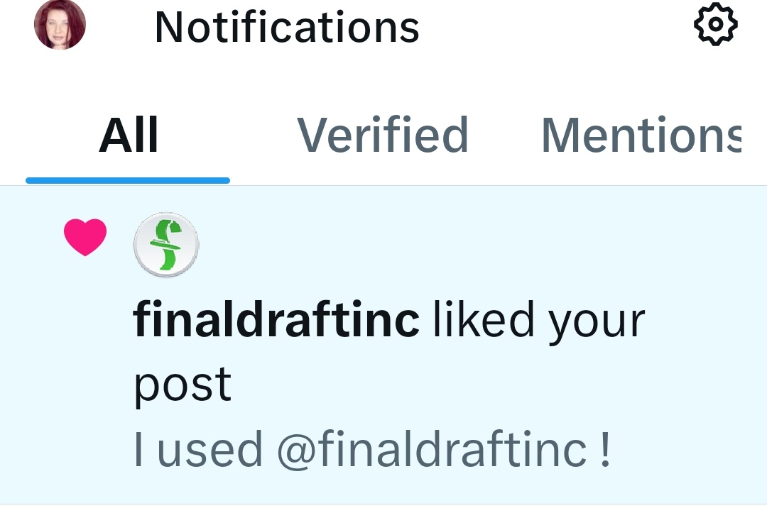 Меня лайкает @finaldraftinc ! #жизньудалась 😁