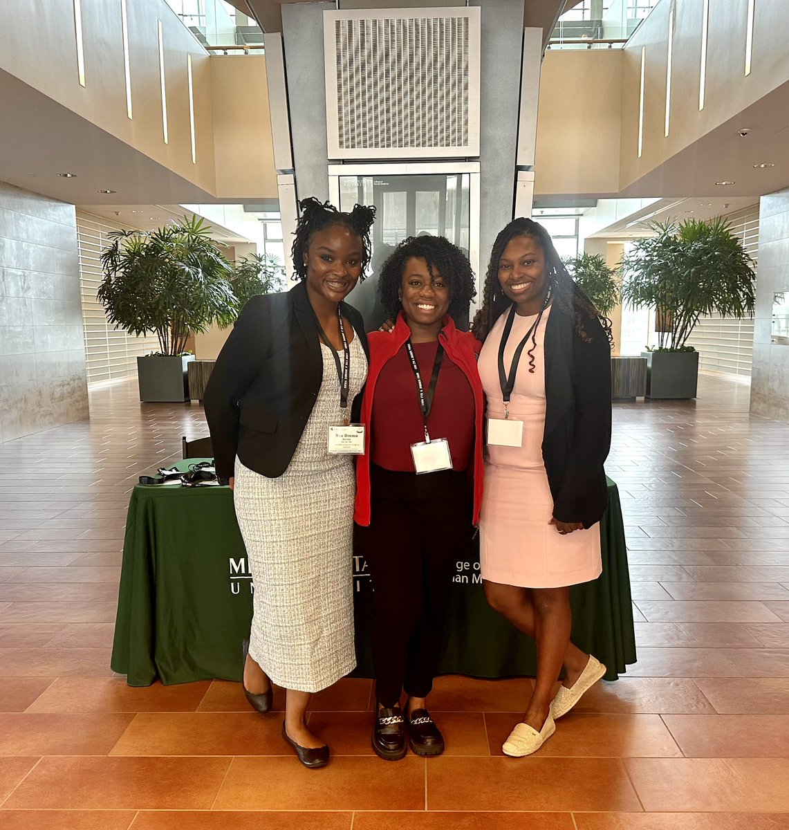 Shout out to our wonderful members who represented us at the Regional Leadership Institute over the weekend at Michigan State:
Katherina Brown: Chapter President
Rachael Williams: National Region 5 Parliamentarian 
Naa Dromo: Region 5 Pre Medical Representative