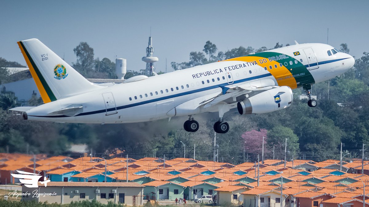 #Galeria de fotos de delegaciones que visitaron el <a href="/AeropuertoASU/">Aeropuerto Silvio Pettirossi</a> 🇵🇾 al traspaso de mando presidencial de <a href="/SantiPenap/">Santiago Peña</a>. 
✅ A310 de <a href="/ejercitodelaire/">Ejército del Aire</a> 🇪🇸 
✅ B735 de <a href="/FACh_Chile/">Fuerza Aérea de Chile</a> 🇨🇱 
✅ ARG-02 <a href="/FuerzaAereaArg/">FuerzaAereaArg</a> 🇦🇷 
✅ A319 de <a href="/fab_oficial/">Força Aérea Brasileira 🇧🇷</a> 🇧🇷 
[Parte 1]