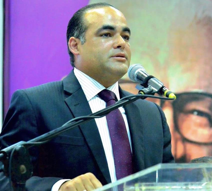 #LoÚltimoPLD | Irrefutable la fortaleza de la Alianza Opositora Rescate RD.

Ante el deterioro de la calidad de vida se impone el rescate de República Dominicana, explica <a href="/Robertdelacruzw/">Robert De La Cruz</a>, del #ComitéPolítico del <a href="/PLDenlinea/">PLD</a>.

AMPLIAR:
vanguardiadelpueblo.do/2023/08/irrefu… vía <a href="/VanguardiaRD/">Vanguardia</a>