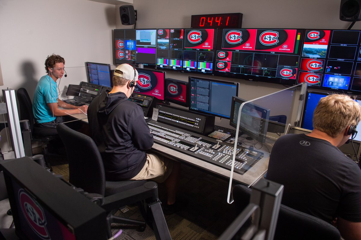 Are you interested in a career in TV or radio broadcasting? Join us on Sept. 28 for our Be the Broadcaster event, which provides an opportunity to visit campus and check out St. Cloud State's award-winning broadcast program!

Learn more and register at scsu.mn/bethebroadcast…