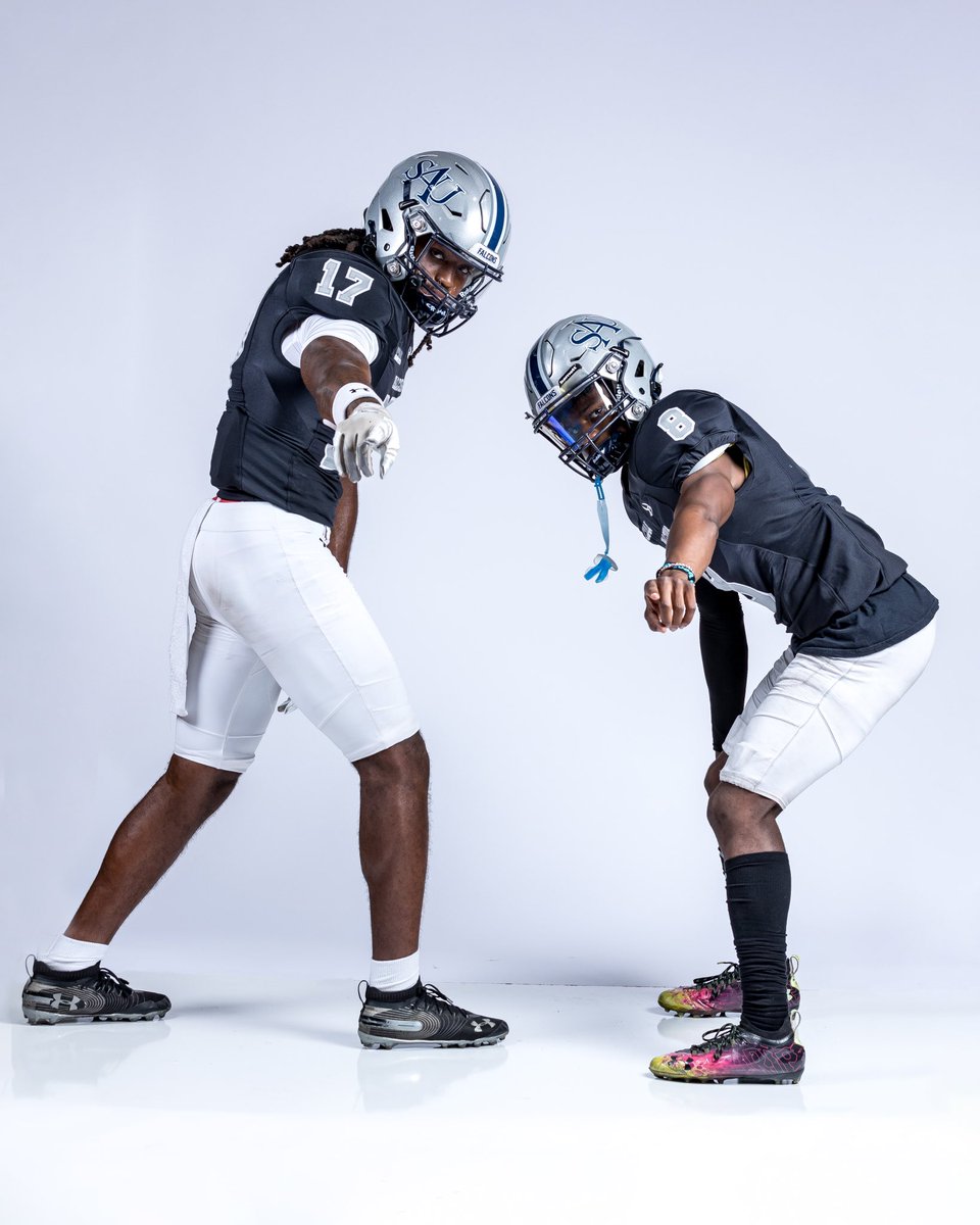 TyHines11's tweet photo. Run that 💩 back turbo #year✌🏾 https://t.co/RUSaiwDok4