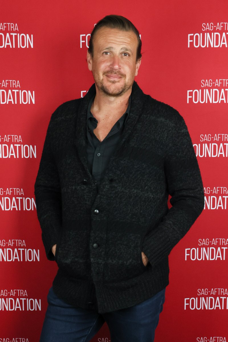 lemanifestmedia's tweet image. L&apos;auteure de Freaks and Geeks, Patty Lin, a envisagé une liaison avec Jason Segel, malgré leurs neuf ans d&apos;écart et le fait qu&apos;elle avait un petit ami à l&apos;époque. 😲 #FreaksAndGeeks #CoulissesDuTournage