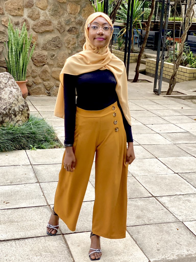 MafundaF's tweet photo. “Never underestimate the power of confidence. If you believe you're the dopest thing walking, you might convince people of the same just because you're so headstrong about it as a fact” - Luvvie Ajayi
#arusha #arushatanzania #culture #trips #travel #zanzibar #mstcdcarusha #chuga https://t.co/VfkA9H1M6h