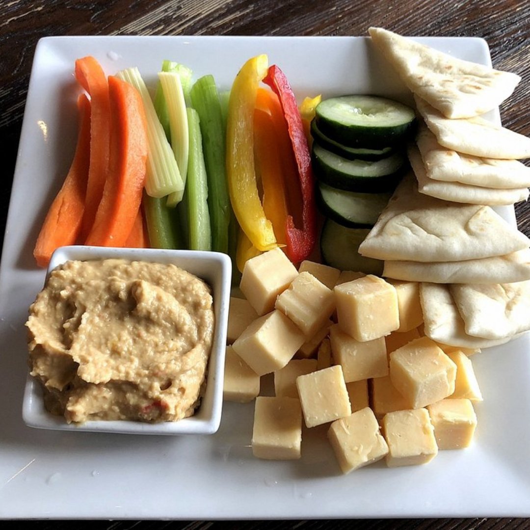 Come and dig into our house-made seasonal hummus and cheese plate. Perfect with our craft beers. 

What's your favorite pairing?

#BrewLabKC #KCBeer #KCBeers #KansasCityBeer #CraftBeer #KansasEats #KansasBrews #KansasFoodie#PitcherPerfect #BrewLabBreweryKitchen #BrewLabKitchen