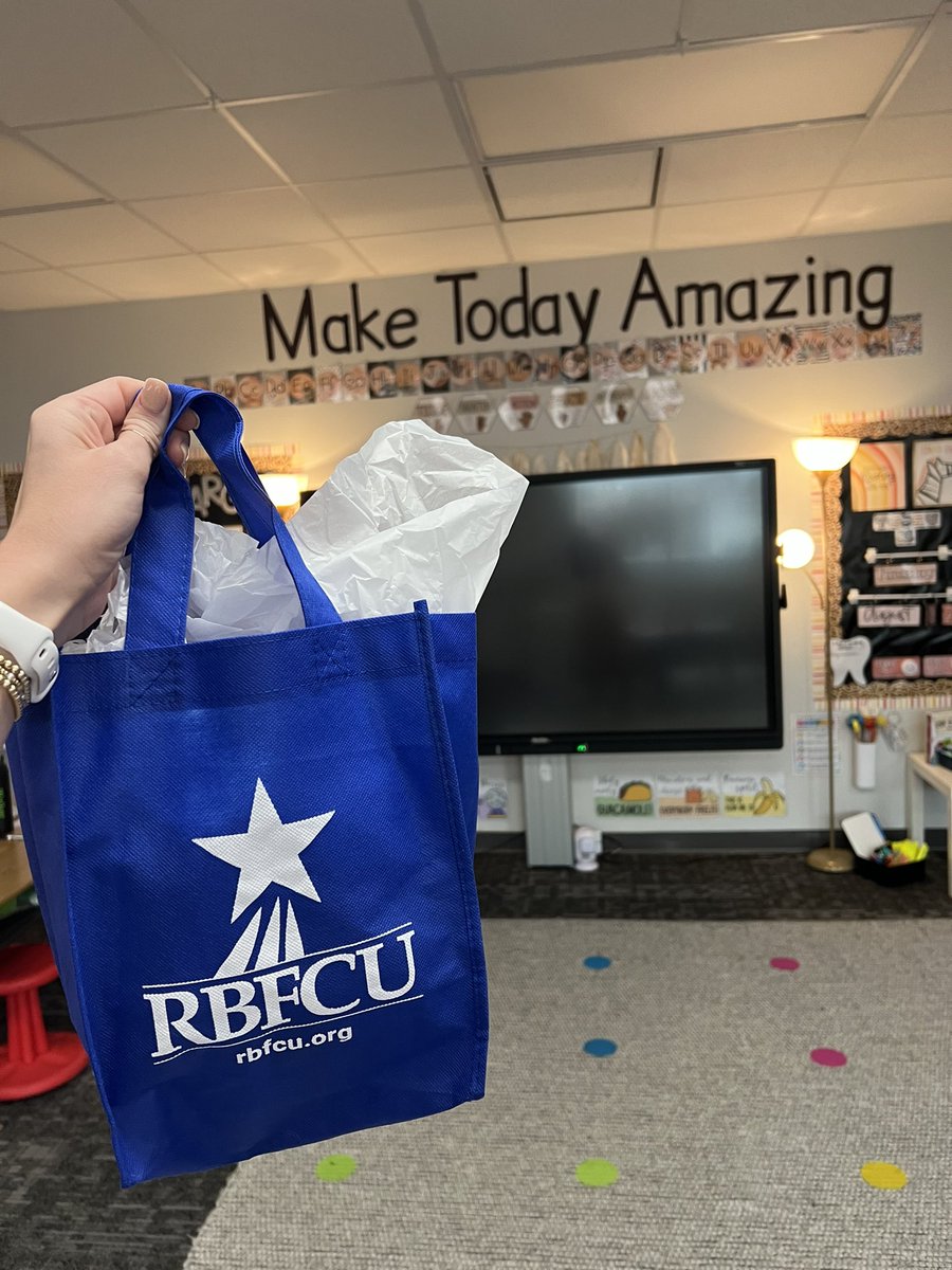 MissSGoldring's tweet photo. Thank you @SouthlakeCEF and @rbfcu for helping make today amazing with a sweet surprise gift! https://t.co/UR5U9FTvIt