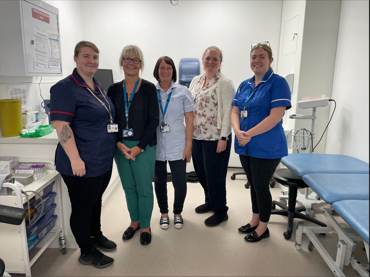 mpftnhs's tweet image. Congratulations to Dr Gul and The Telford &amp;amp; Wrekin Community Mental Health Service for being shortlisted for two Royal College of Psychiatrists Awards! Find out more about the nominations: mpft.nhs.uk/about-us/lates… 💙