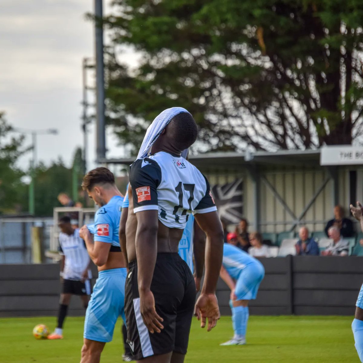 nathans999's tweet photo. A few from @hanwelltownfc v Hayes &amp; Heading United yesterday ⚽📸 https://t.co/93iJYewSv9