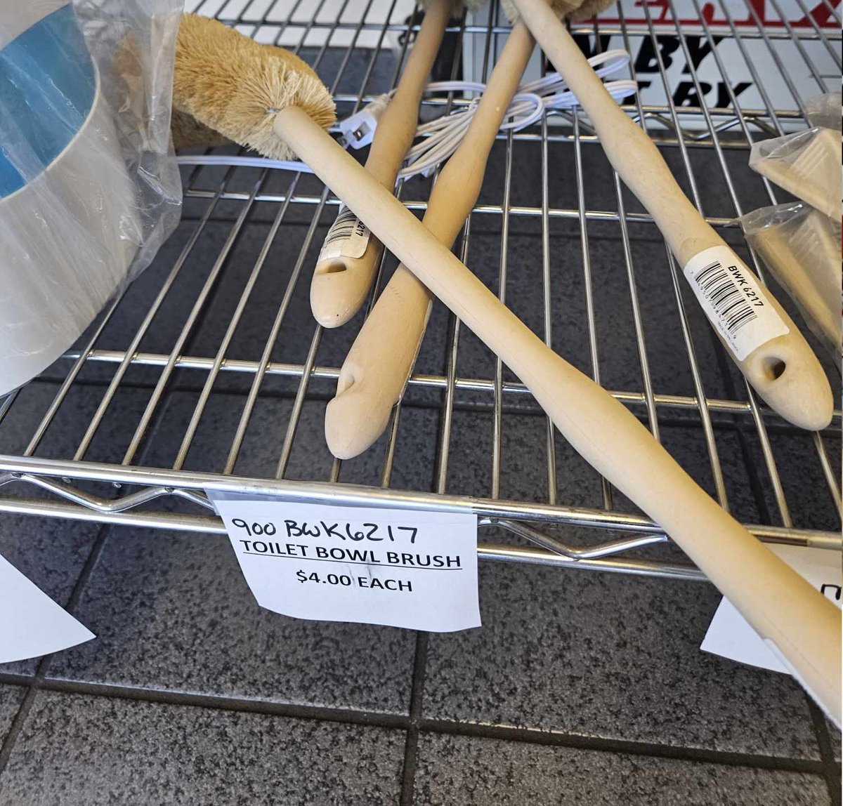 Need a Toilet Brush? We only have 4 left at this price. Come down to 402 South 50th Street in Phoenix.
#LCSupply
#LaundryAndCleaners
#laundry 
#laundromat
#cleaningSupplies
#wholesale
#Arizona 
#phoenix
#ValleyOfTheSun
#LaundrySupplies
#janitorial
#localOwned
#smallbusiness