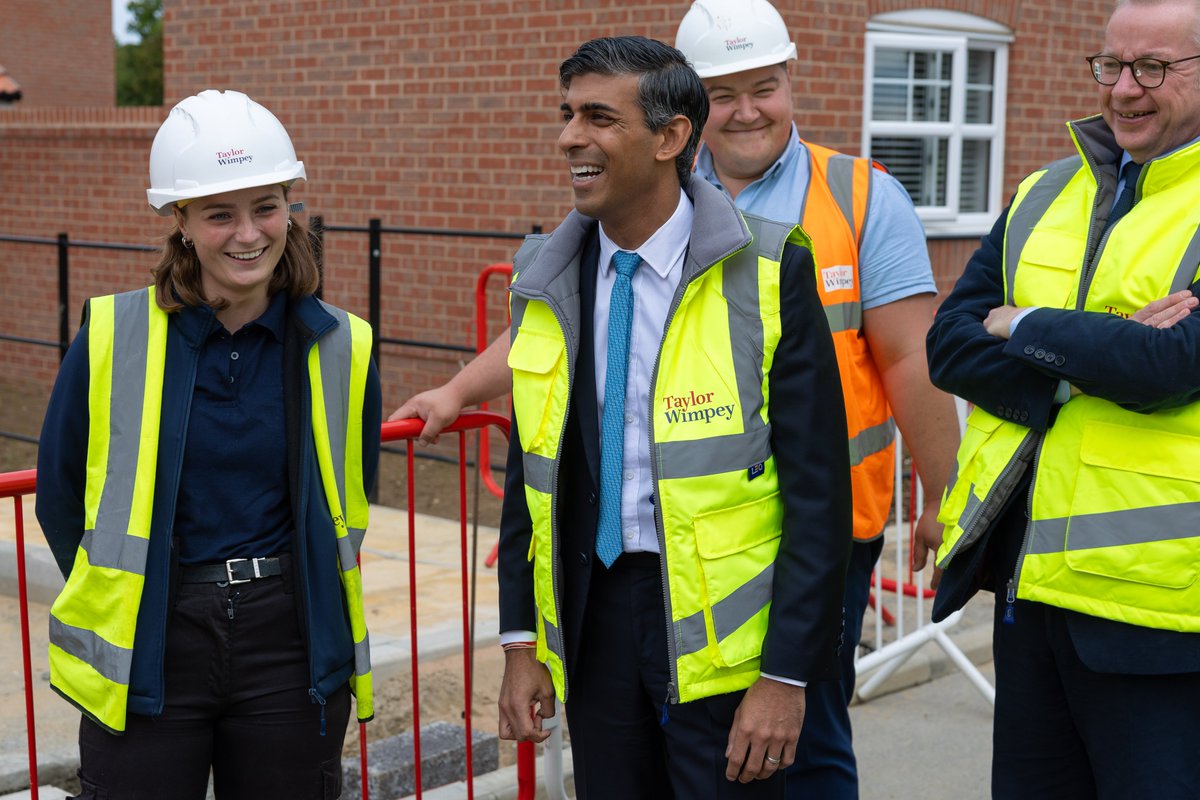 UK Prime Minister tweet media