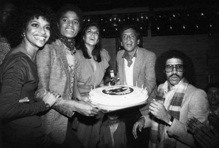 ★August 29, 1979-Michael is 21 years old and celebrates his birthday at Studio 54 in New York City. MJ's contract with his father Joe Jackson expires and he now takes control of his own career. He hired his own accountants, lawyers and management.( MJ - The Visual Documentary)