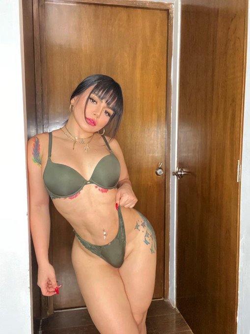 Mi vida 😍&hellip; ven !!! Suscr&iacute;bete https://t.co/qgkb8AOS6p https://t.co/0CkAehhBQq<a href="/tag/andreina_fon"class="tags"><span>#andreina_fon</span></a>