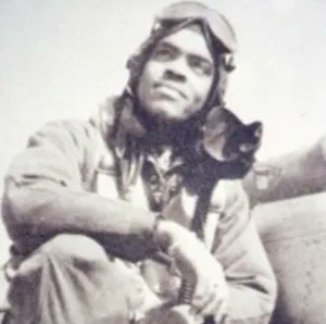 flygirlkelley's tweet photo. Aviation + History=🫡 https://t.co/AC9D4XCcEs #aviate #USAhistory #tuskegee #redtailsquadron #CAF https://t.co/zNxjLlcAo1