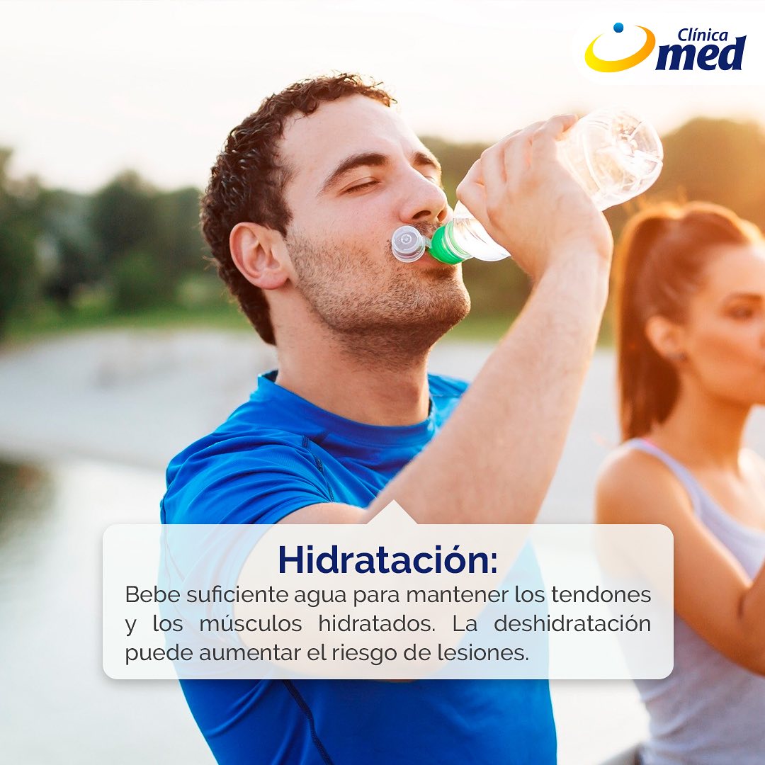 laclinicamed's tweet photo. ¡Alerta! Te estás deshidratando

importante prestar atención a estos síntomas:

sed intensa
piel seca
disminución del volumen u oscurecimiento del color de la orina
aparición de fatiga y debilidad
 cansancio
somnolencia
aumento de pulso y frecuencia respiratoria.
#ClinicaMed https://t.co/9dpK1TjsWR