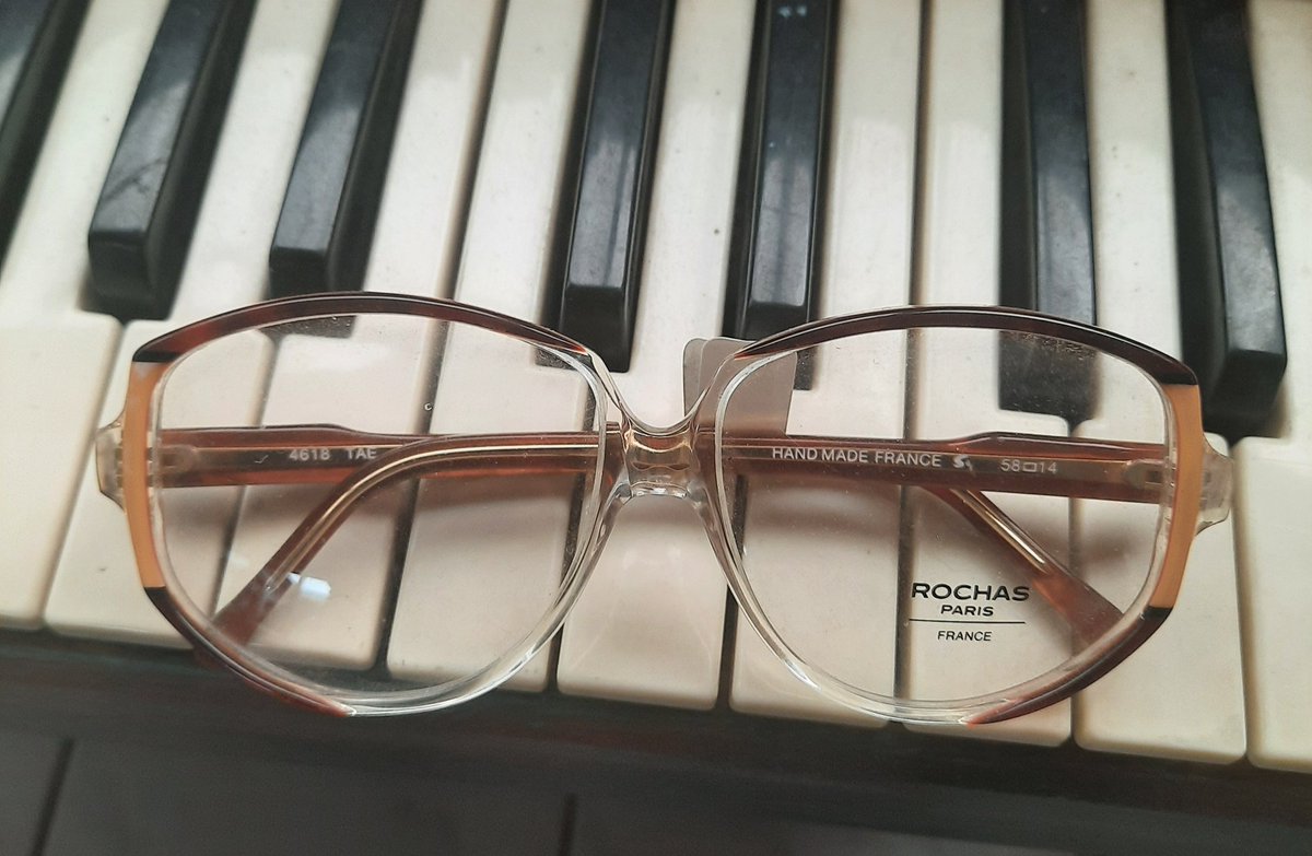 Optica Bahia desde 1960. (@opticabahia) on Twitter photo 