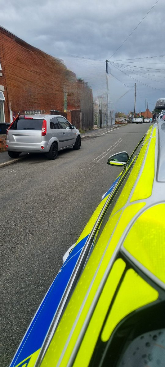 Can we give you some advice? While we are dealing with a broken down vehicle, don't drive past us without a seatbelt on and then start shouting and swearing at us when we ask you to put it on! Driver tracked down and ticket issued. #allavoidable