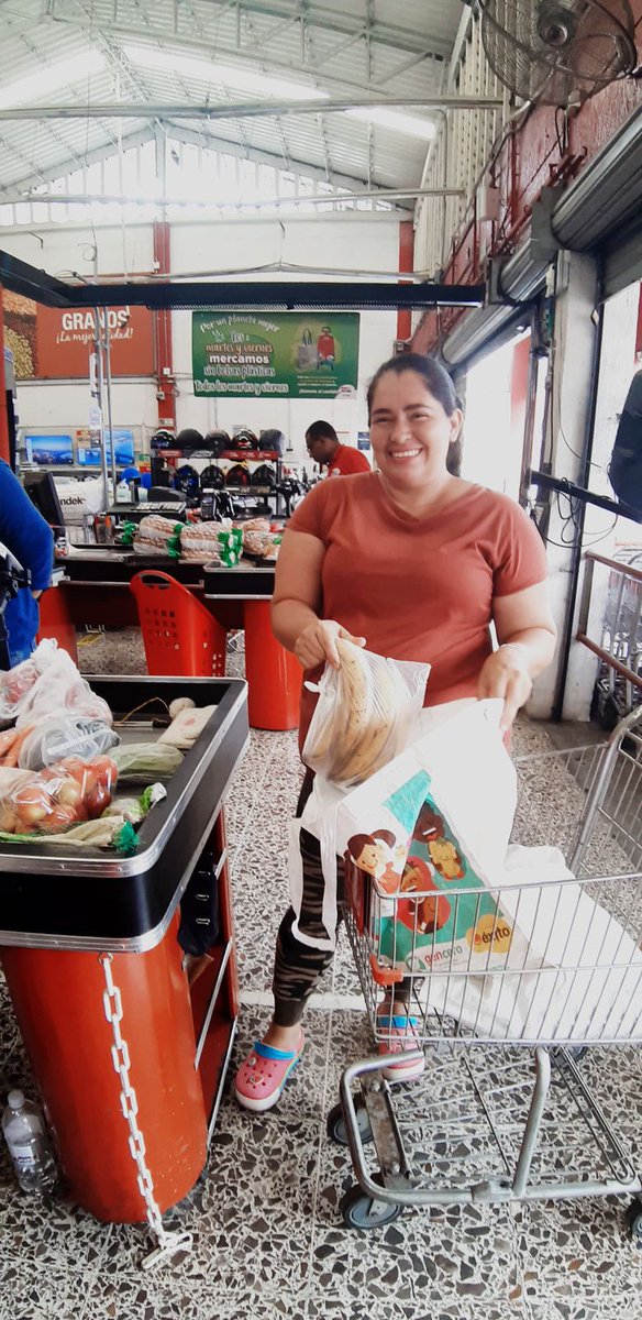 #ConLasGoticasNutrimosVidas | Más de 300 niños🧒, niñas👧 y madres gestantes🤰 participan de Cero Desnutrición, una alianza con la <a href="/Fundacion_Exito/">Fundación Éxito</a> para impulsar mejores hábitos alimenticios
<a href="/almacenesexito/">Éxito®</a> <a href="/GobValle/">Gobernación Valle del Cauca</a> <a href="/AlcaldiaFlorida/">Alcaldia Florida V</a> <a href="/PraderaCrece/">AlcaldiaPraderaValle</a> #AlcladíaZarzal