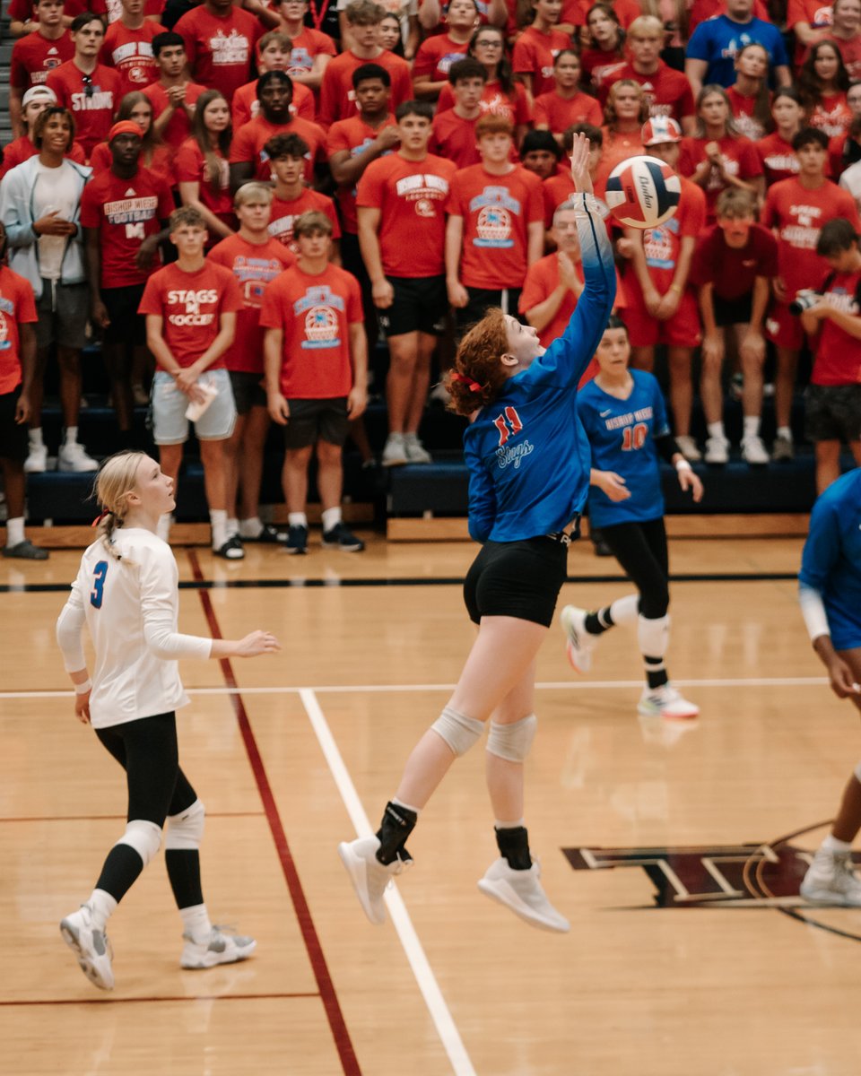 LanceLeMay's tweet photo. I am so proud of Georgia and Finley.  They made their varsity debut last weekend for Bishop Miege.  I can't wait to watch them play this season!  @BishopMiege_VB @dynastyvbc