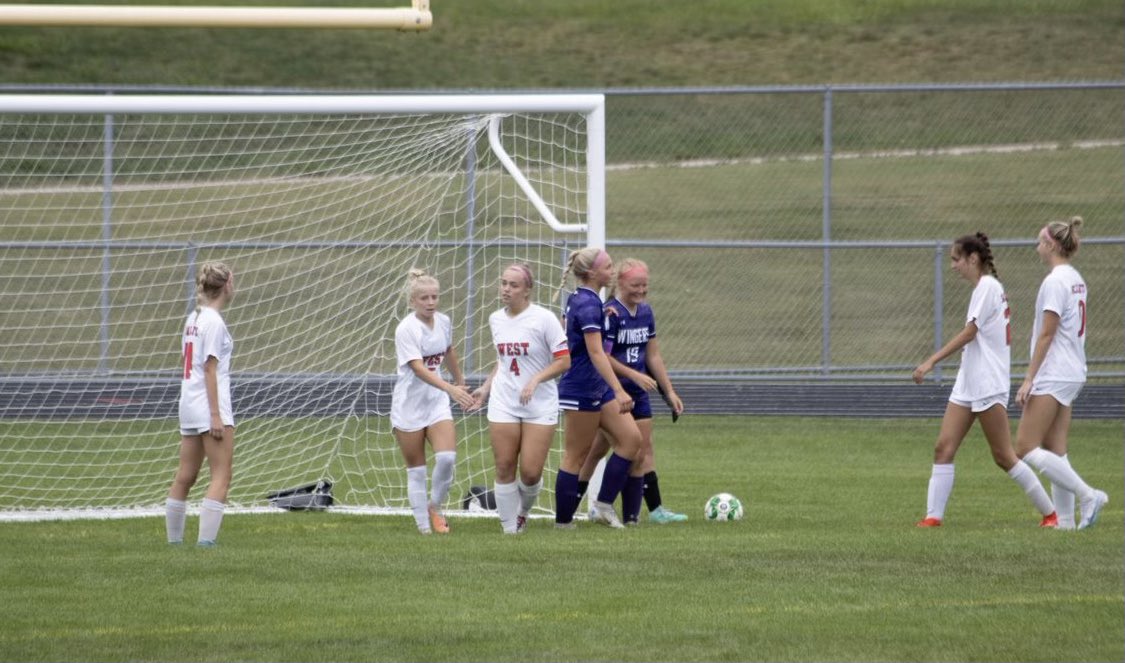 ❕❗️ Lady Scarlets game day ❗️❕

vs: New Prague 
@ New Prague high school
Jv: 5pm⚽️
Varsity: 7pm⚽️