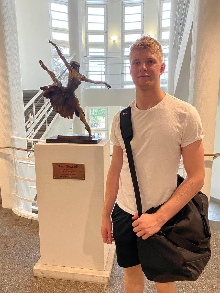 Hamburg Ballet School - superb facilities and environment for learning