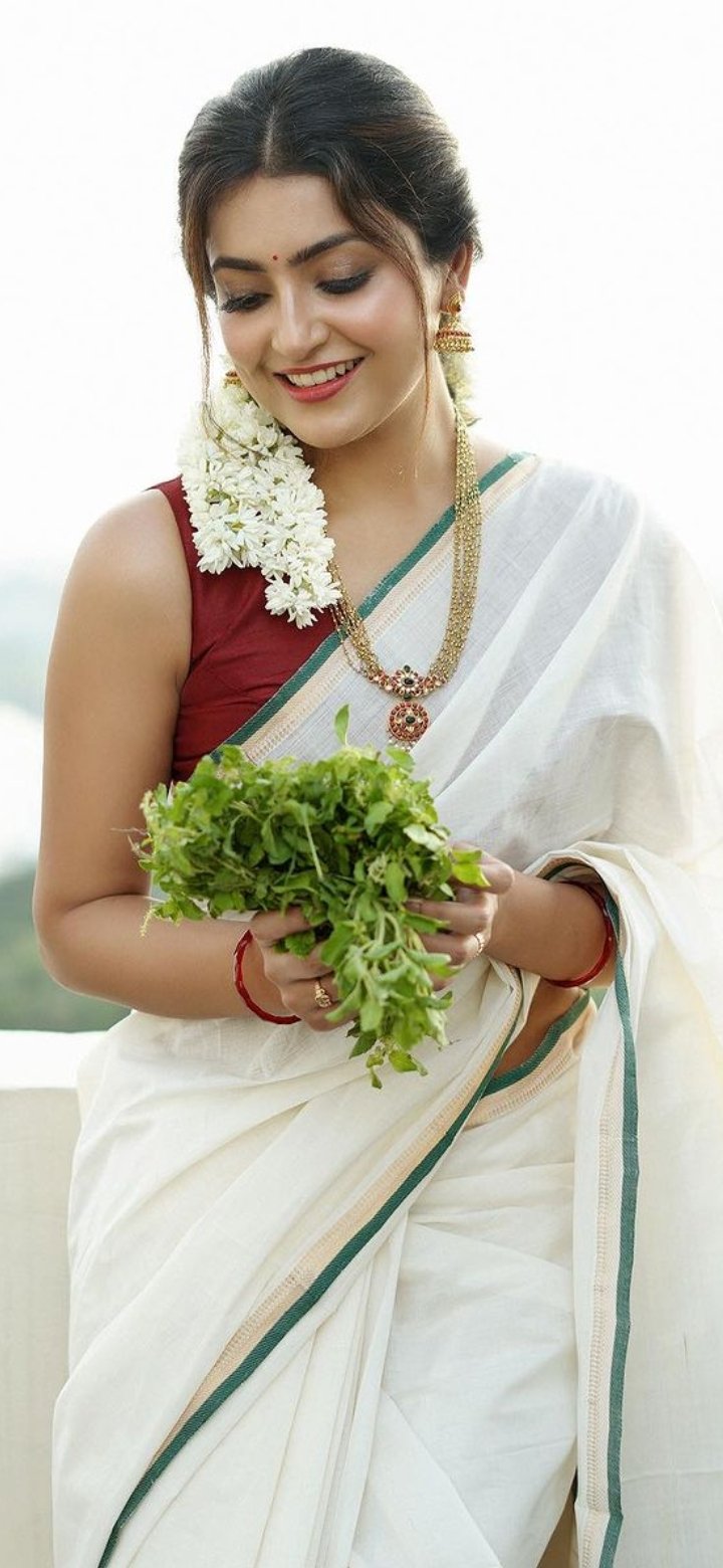 F4tjUj4X0Awt9IO?format=jpg&name=large