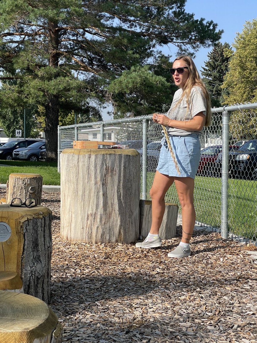 A beautiful smudging ceremony to begin the new school year with the ⁦<a href="/Lakeviewleth/">Lakeview Elementary</a>⁩ staff.