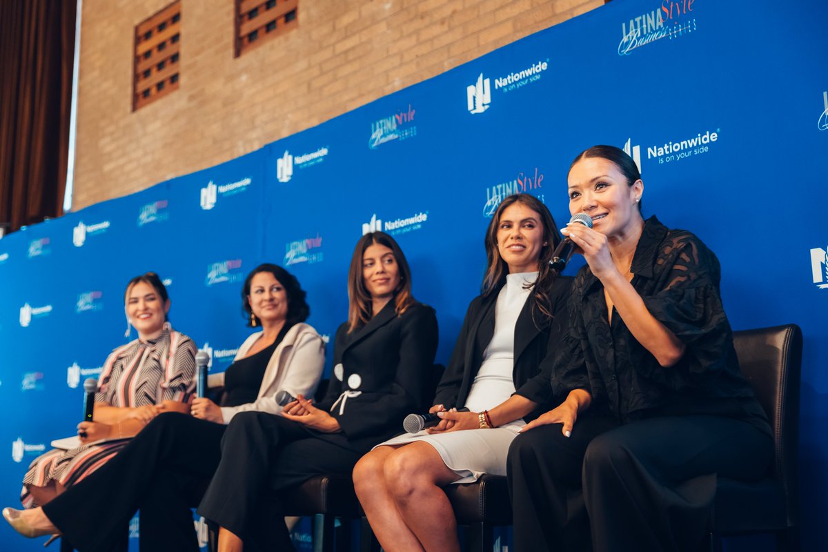 LATINAStyleMag's tweet photo. Congratulations to all the Latina Entrepreneurs who were nominated for the Entrepreneur of the Year award at the LATINA Style Business Series in San Francisco! ๐
Our 'Entrepreneurs Spotlight: The Paths to Success' panel, features 3 Latinas who were nominated!
#LSBS25 https://t.co/qHQfxqNySH