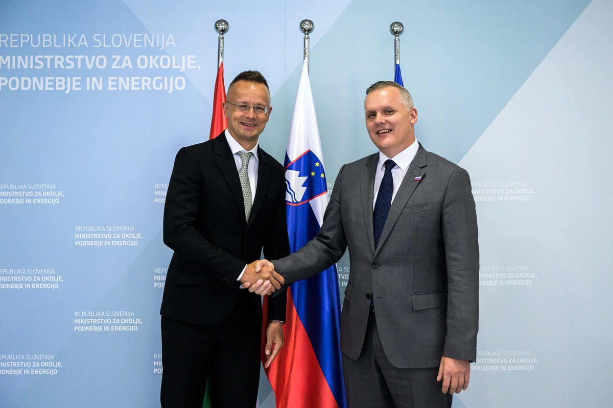 zoltanspox's tweet photo. 🇸🇮🤝🇭🇺FM Péter Szijjártó confirmed the official green light for the construction of the Hungary-Slovenia gas interconnector, as Slovenia is Hungary's only neighbor with which the country's gas pipeline system is not interconnected, and this is now being remedied. The finalized energy agreement also bolsters bilateral commitment to nuclear energy cooperation, an essential stride towards fortified regional energy security and establishing a regional electricity exchange.