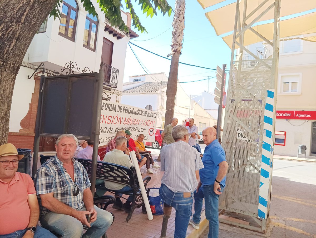 CoespeOficial's tweet photo. Pueblo de Alameda, Málaga. Concentración 28 de agosto https://t.co/OuYqOAdhbg