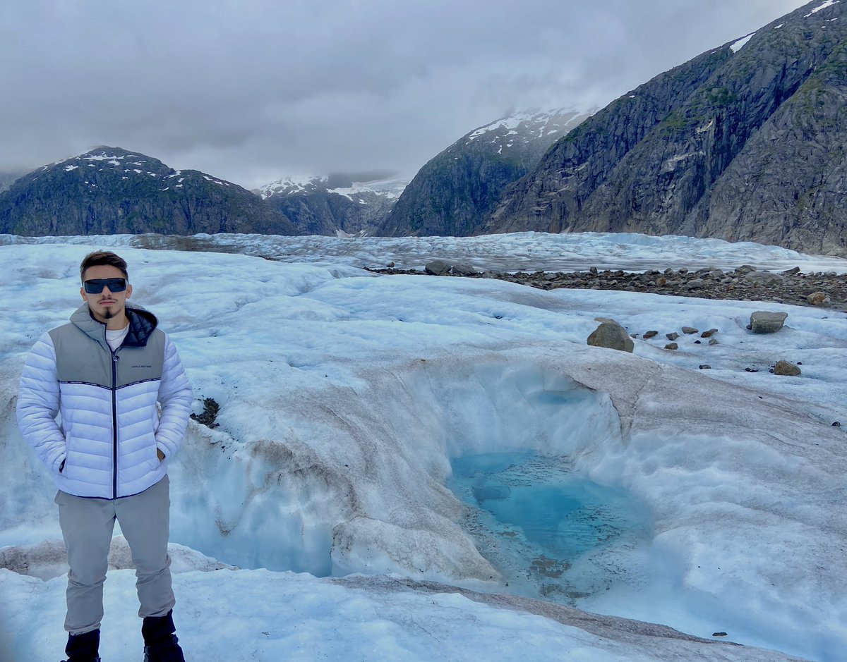 YarnallElijah's tweet photo. So much BRRR, it’s starting to burn https://t.co/UewKvjSw8Q